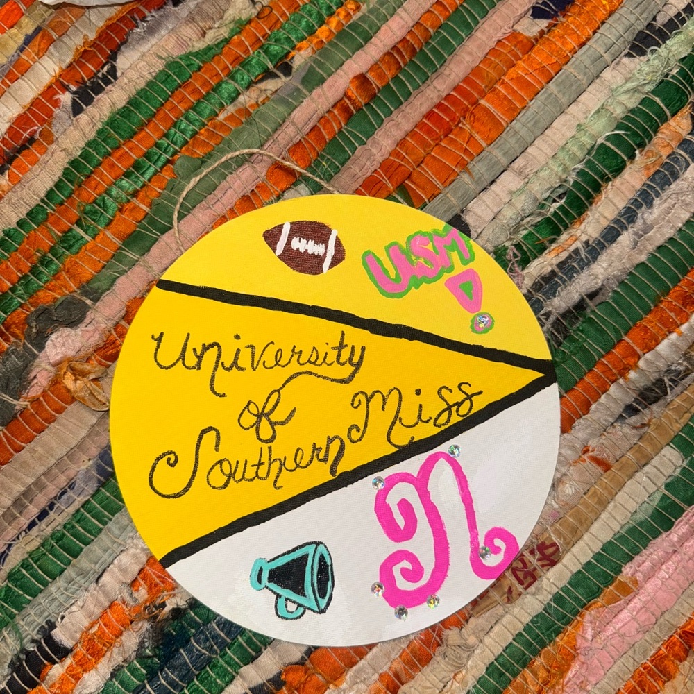 HANDMADE💗sports team door hanger wall accent 🍍